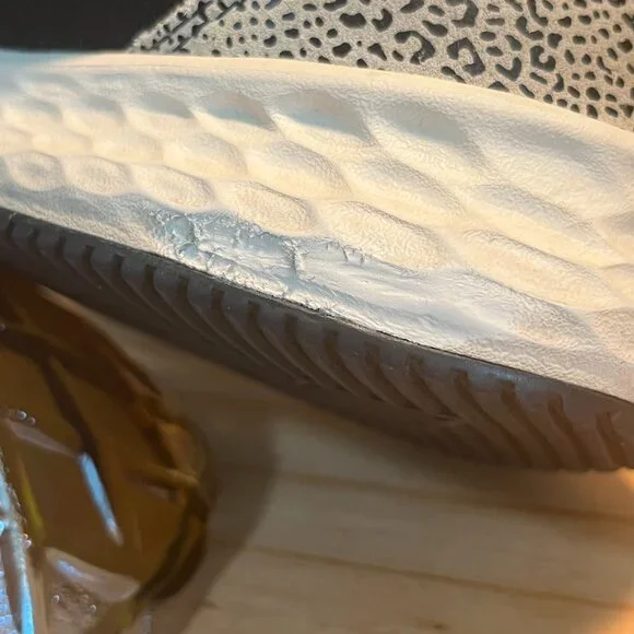 Women's Black and White New Balance X-70 Sneakers Size 6.5 - Picture 13 of 13